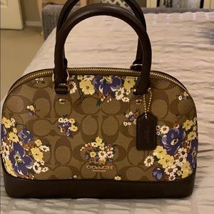 New Coach purse and wallet